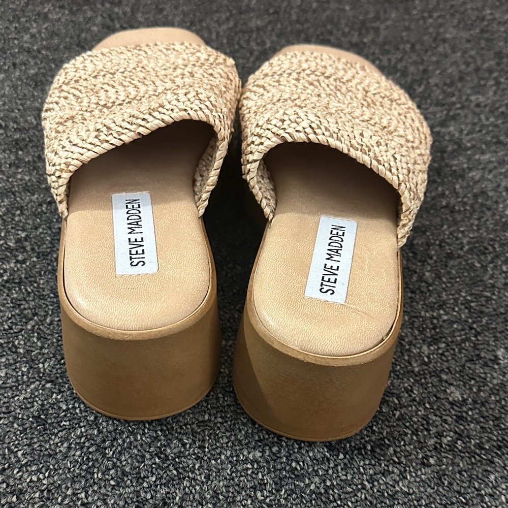 Steve Madden Tan Woven Platform Sandals - Picture 3 of 4